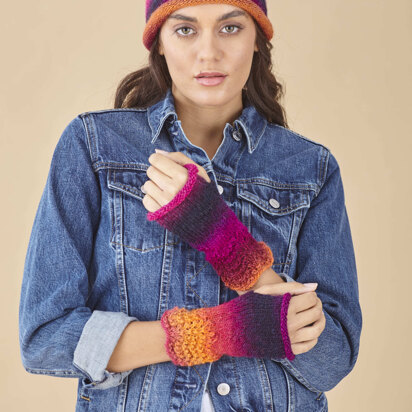 Hand Warmers, Sloppy Hat and Cowl in King Cole Riot DK - P6112 - Leaflet