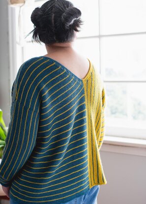 Perpendicular Pullover