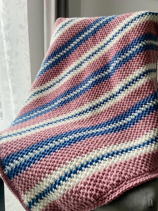 Olive Lapghan Blanket
