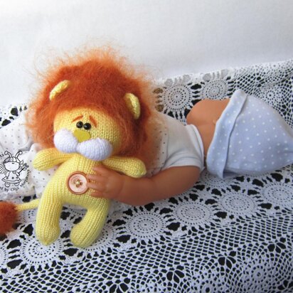 Toy for sleep. Lion  for small babies - knitting pattern