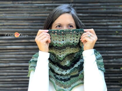 Caverna Capelet Cowl