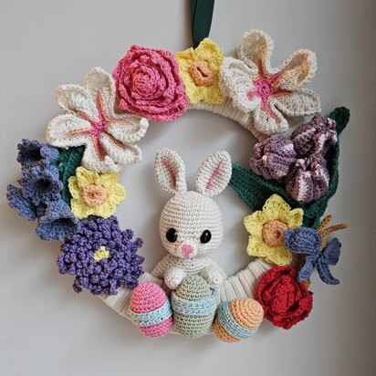 Easter Wreath, Bunny and Flowers