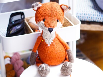 Fox or Wolf Toy - Knitting Pattern