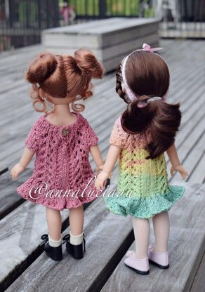 Knitting doll dress