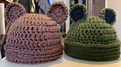 Bear & Frog Baby Hats
