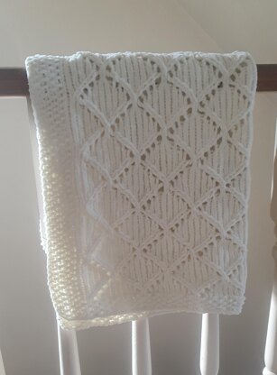 Chunky Diamond Lace Baby Blanket