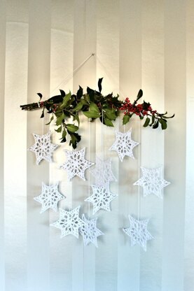 Winter Star Wall Hanging