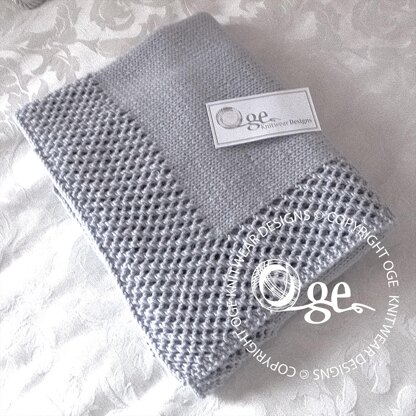 Simple Elegant Baby Blanket - P076