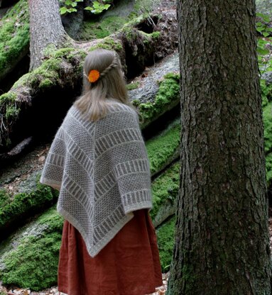 Alternating Rhythm Shawl