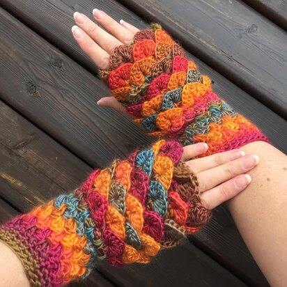 Erebor Dragon Scale Gloves