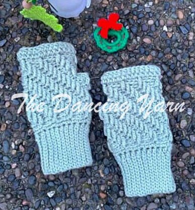 Whispering Wind Fingerless Gloves
