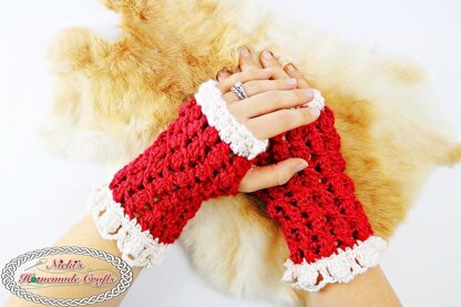 Lacy Silk Fingerless Gloves