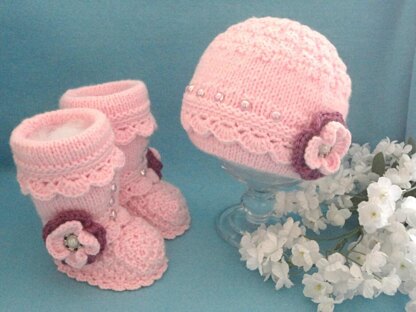 Knitting PATTERN Baby Shoes and Cap Baby Set with Crochet Edging