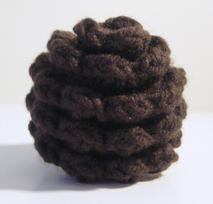 Amigurumi Pinecone