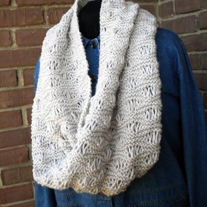 The Midtown Infinity Scarf