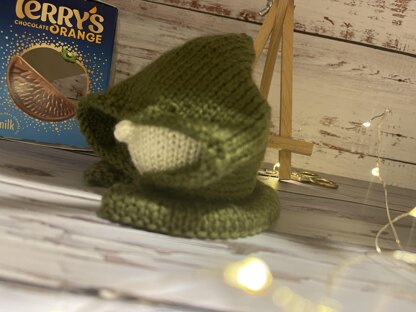 The Traitors Inspired Chocolate Orange Cover Knitting Pattern