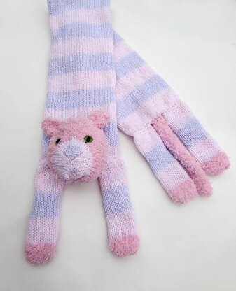 Cat Character Scarf