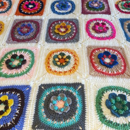 Colour Burst Flower Blanket