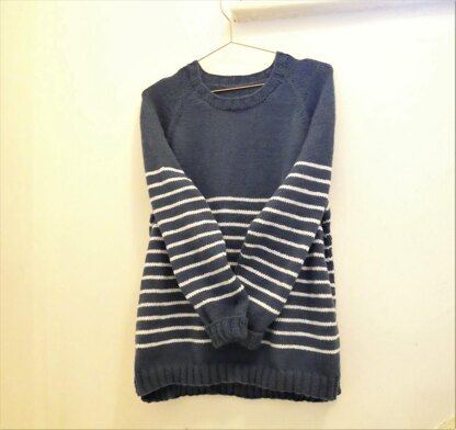 Cornwall Raglan Jumper with Stripes