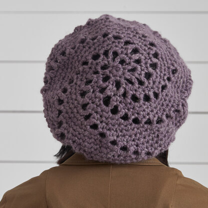 Pereira Beret - Crochet Pattern for Women in Debbie Bliss Saphia