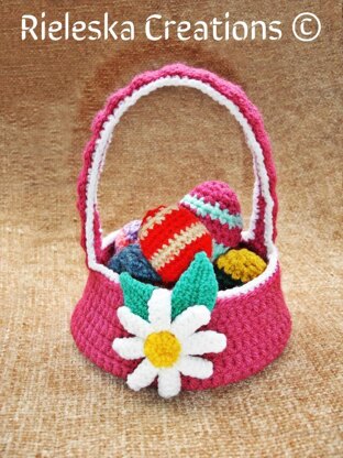 Easter flower basket and coloured easter eggs