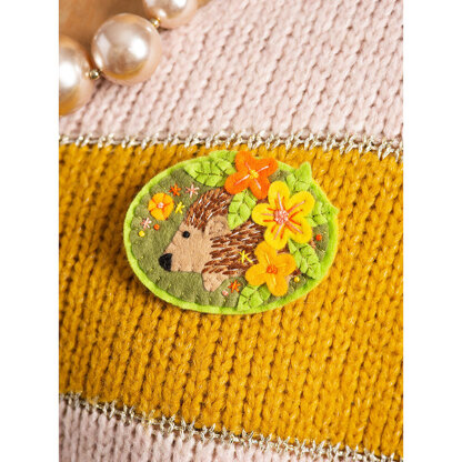 Hawthorn Handmade Hedgehog Brooch Felt Craft Kit