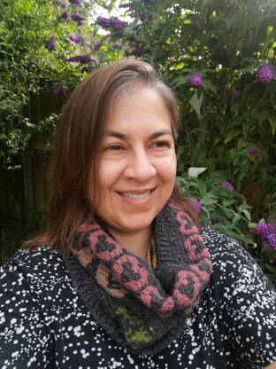 Country Garden Cowl