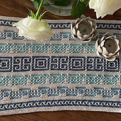 Apollo Mosaic Crochet Placemat / Runner