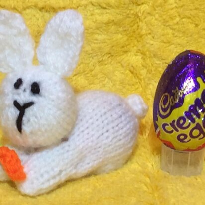 Easter Bunny Creme Egg Choc Cover - knitting pattern