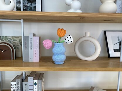 Bubble Vase and Blooms