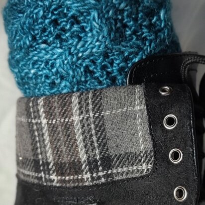 Chain Link Boot Cuffs