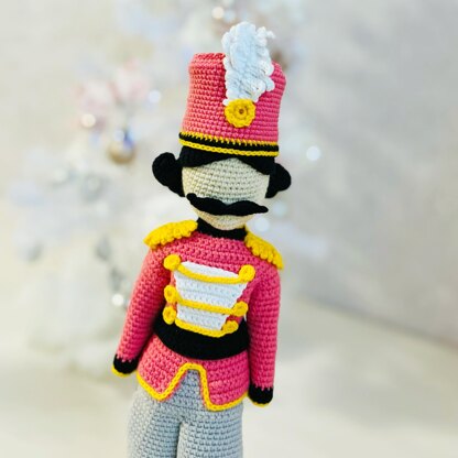 Amigurumi doll crochet pattern, crochet doll with clothes pattern, crochet boy clothes, Nutcracker outfit
