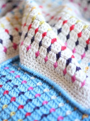 Rainbow dots blanket