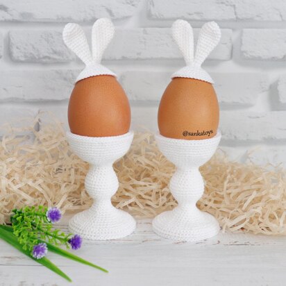 Easter egg stand on a leg Ceramic rabbit