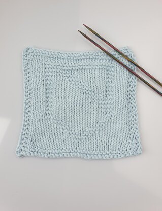Shield knitted Granny square
