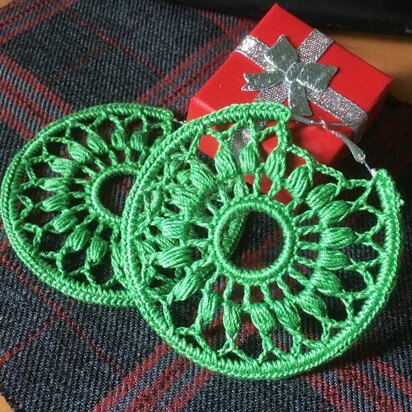 121. Hoop flowery earring