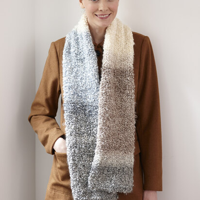 Simple One Ball Scarf in Lion Brand Homespun Thick & Quick - L30125F