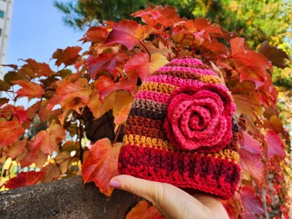 Falling in Rose Hat