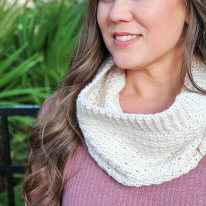 Camellia Cowl