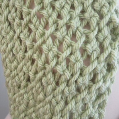 Savannah Lacy Cowl