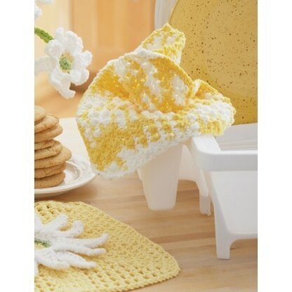 Daisy - Plain Dishcloth in Lily Sugar 'n Cream Ombre