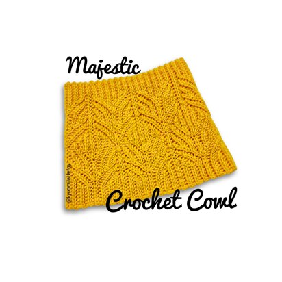 Majestic crochet cowl