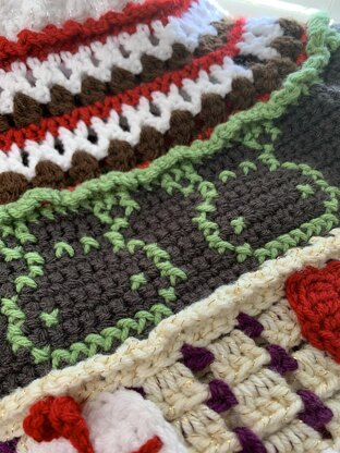 Songs of the Season Tree Skirt