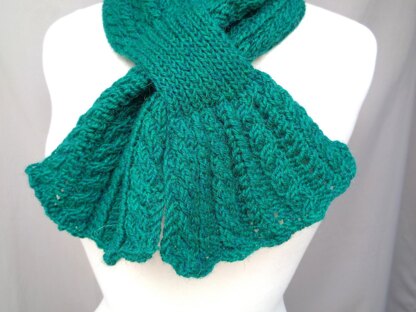 Kelly Keyhole Scarf