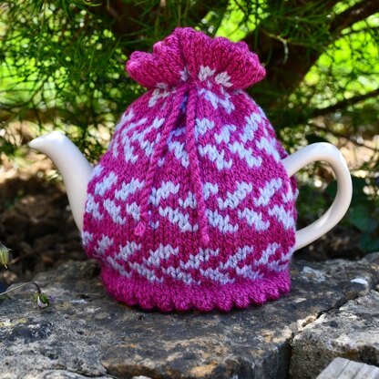 Boysenberry Fair Isle 2 Cup Teapot Cosy Knitting Pattern
