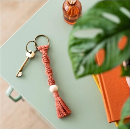 Stitch Happy Terracotta Keyring Macrame Kit