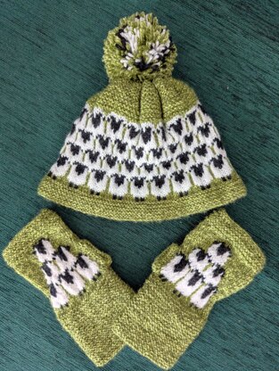 Ladies' Sheep Hat and Gloves