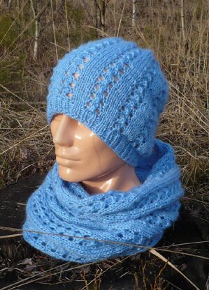 Emnilda Hat and Cowl