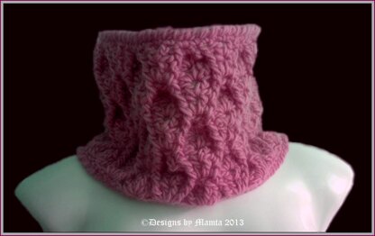 Crochet Cowl Pattern Cobra's Hood For Fashionable Women