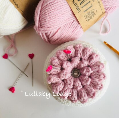 Popcorn Flower Pincushion